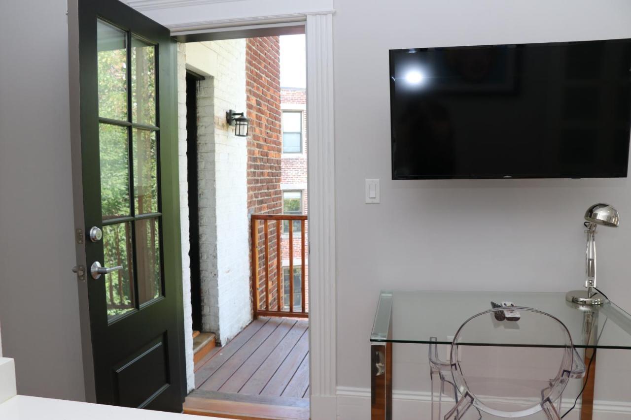 A Stylish Stay W/ A Queen Bed, Heated Floors.. #14 بروكلاين المظهر الخارجي الصورة